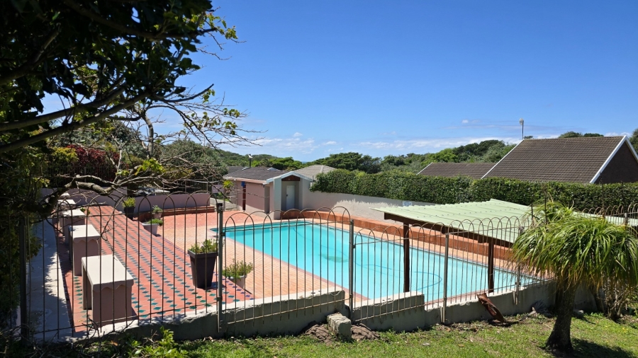 4 Bedroom Property for Sale in Glen Navar Eastern Cape